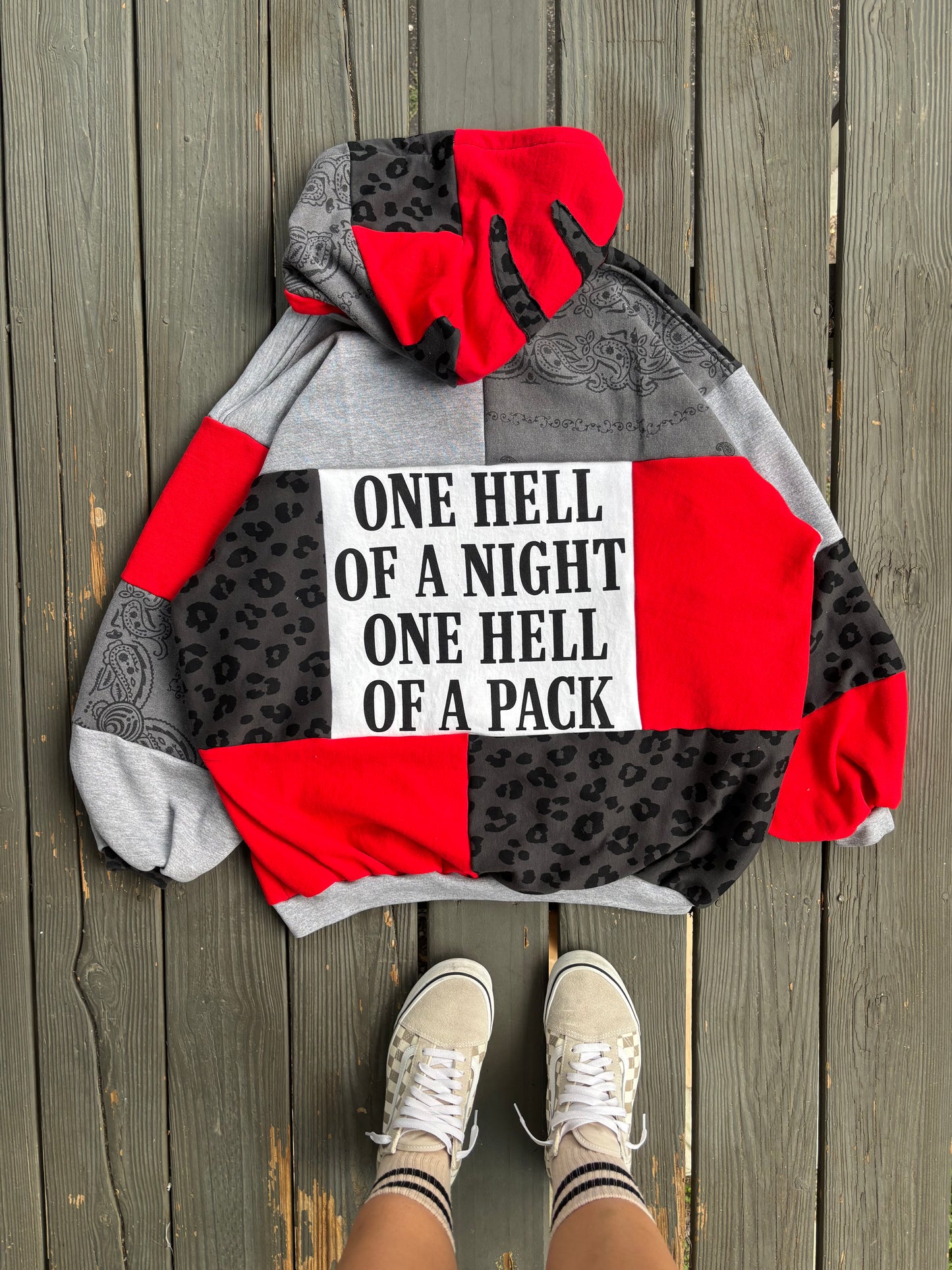MW Cigarettes Hoodie(2XL)