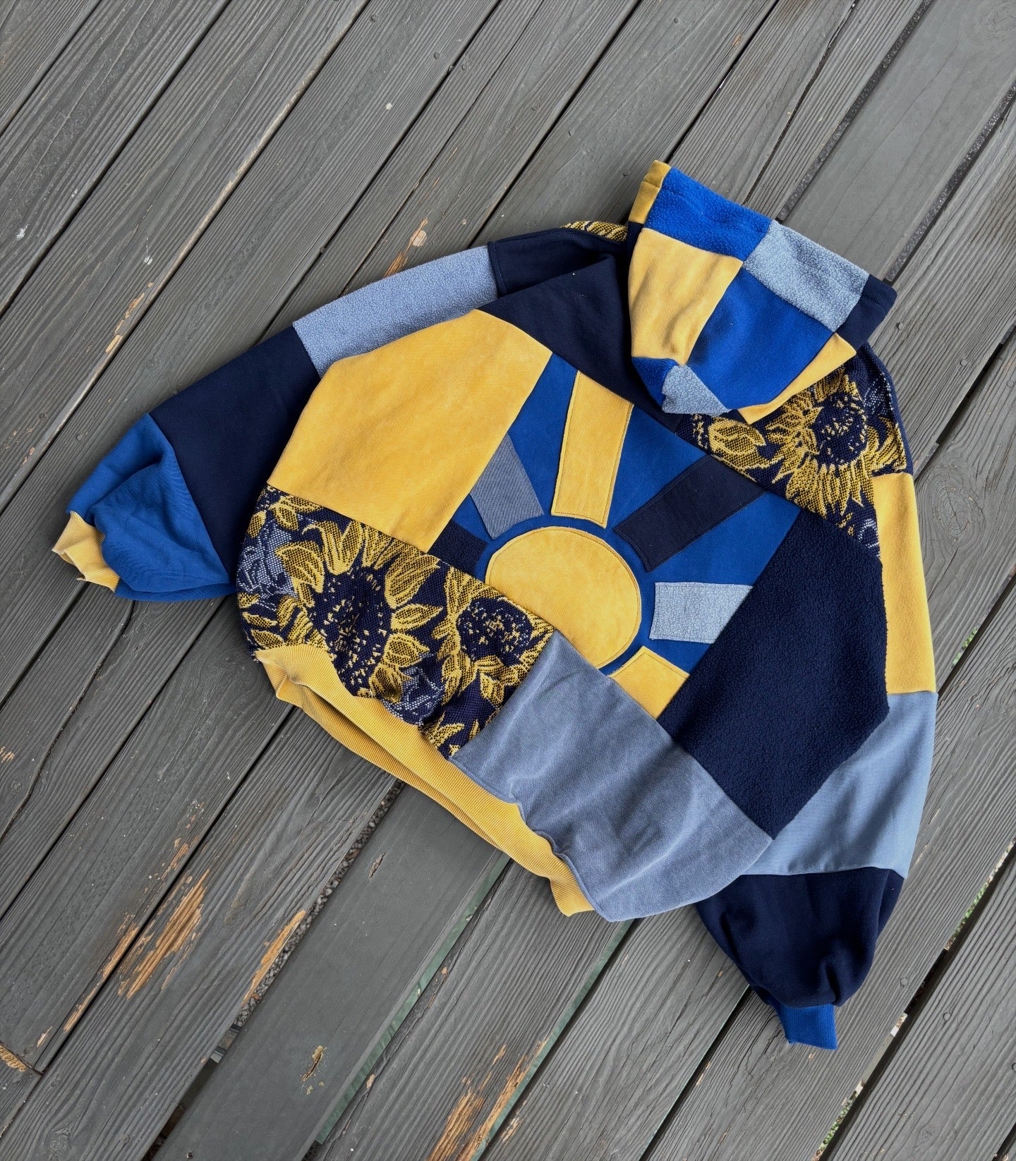 MM Am I Okay Hoodie(2XL)