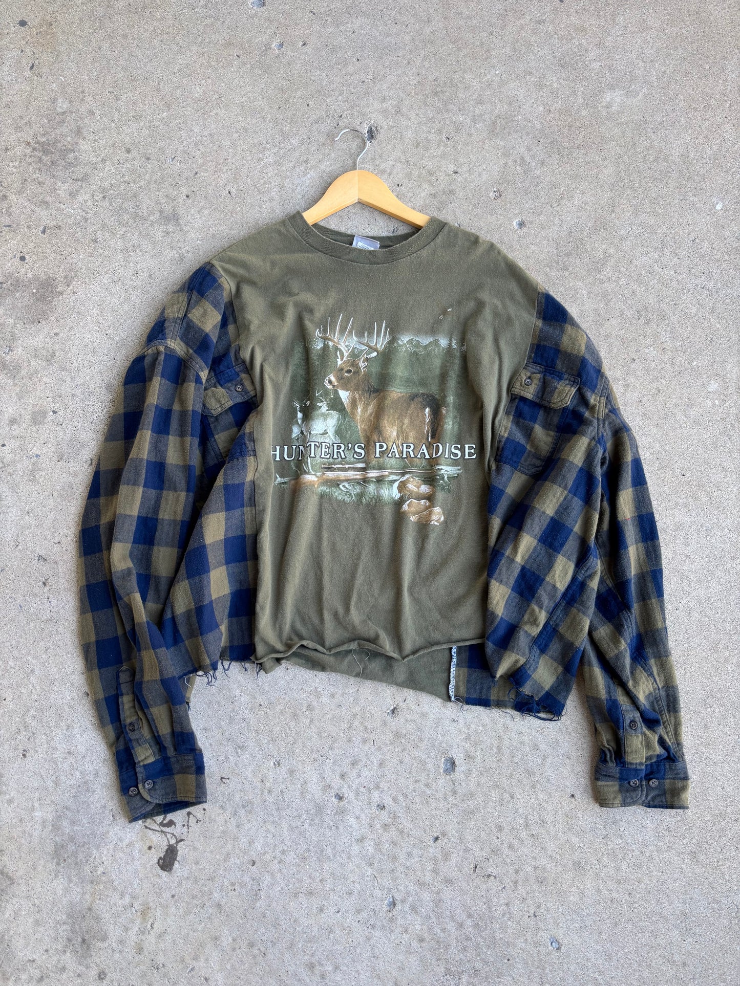 Hunter’s Paradise Flannel Tee(2XL Crop)