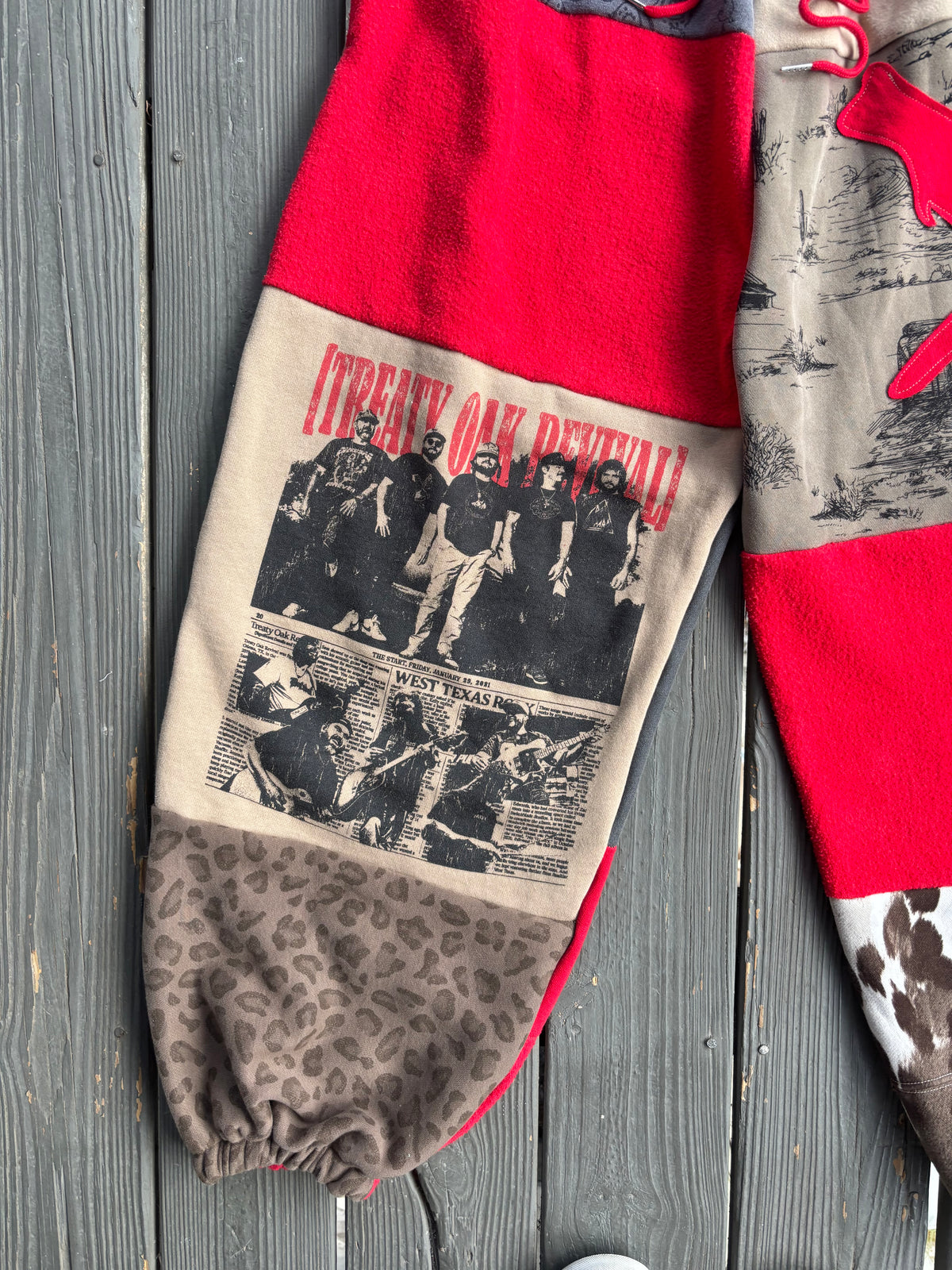 West TX Degenerate Sweatpants(L/XL)