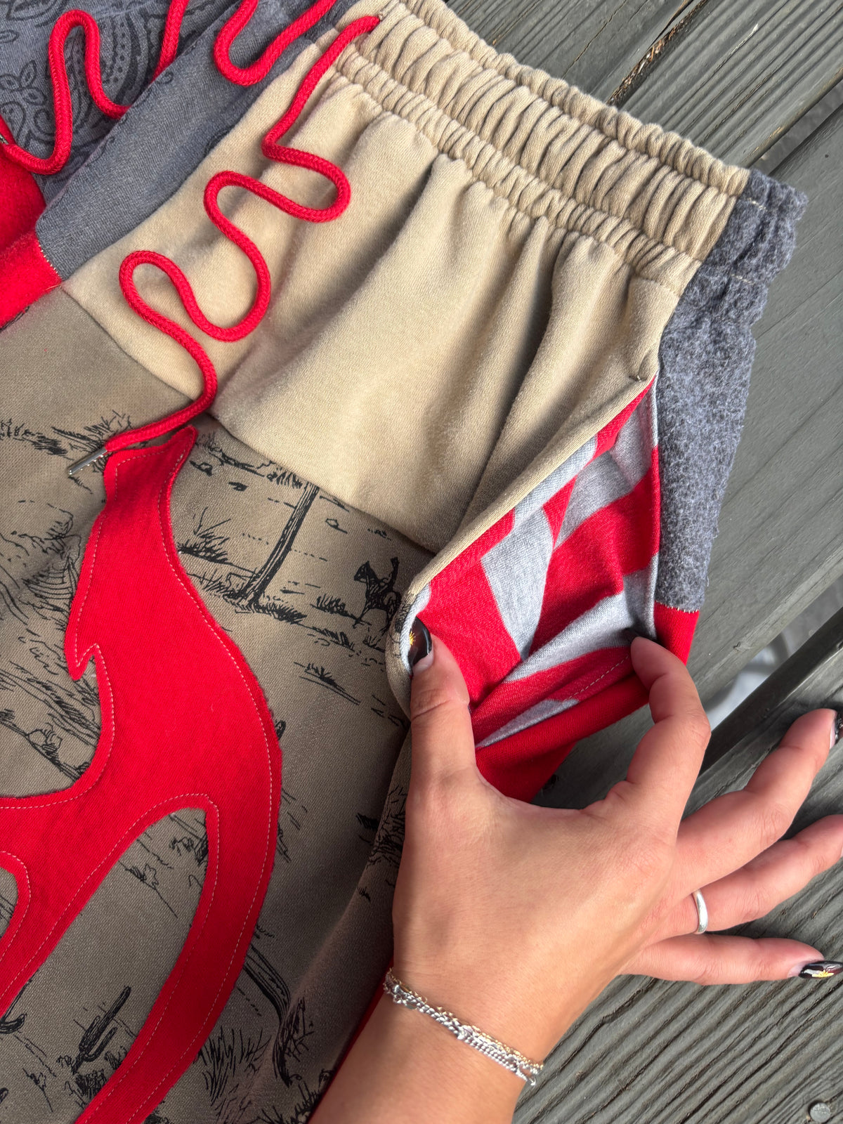 West TX Degenerate Sweatpants(L/XL)