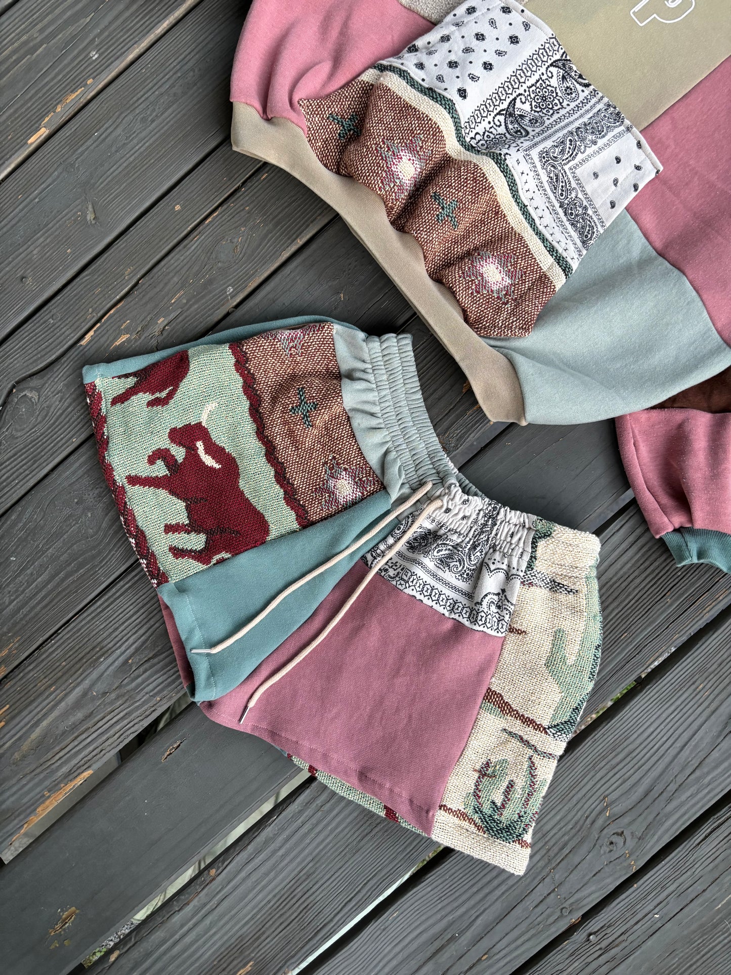 Minty Cowgirl Shorts(M/L)