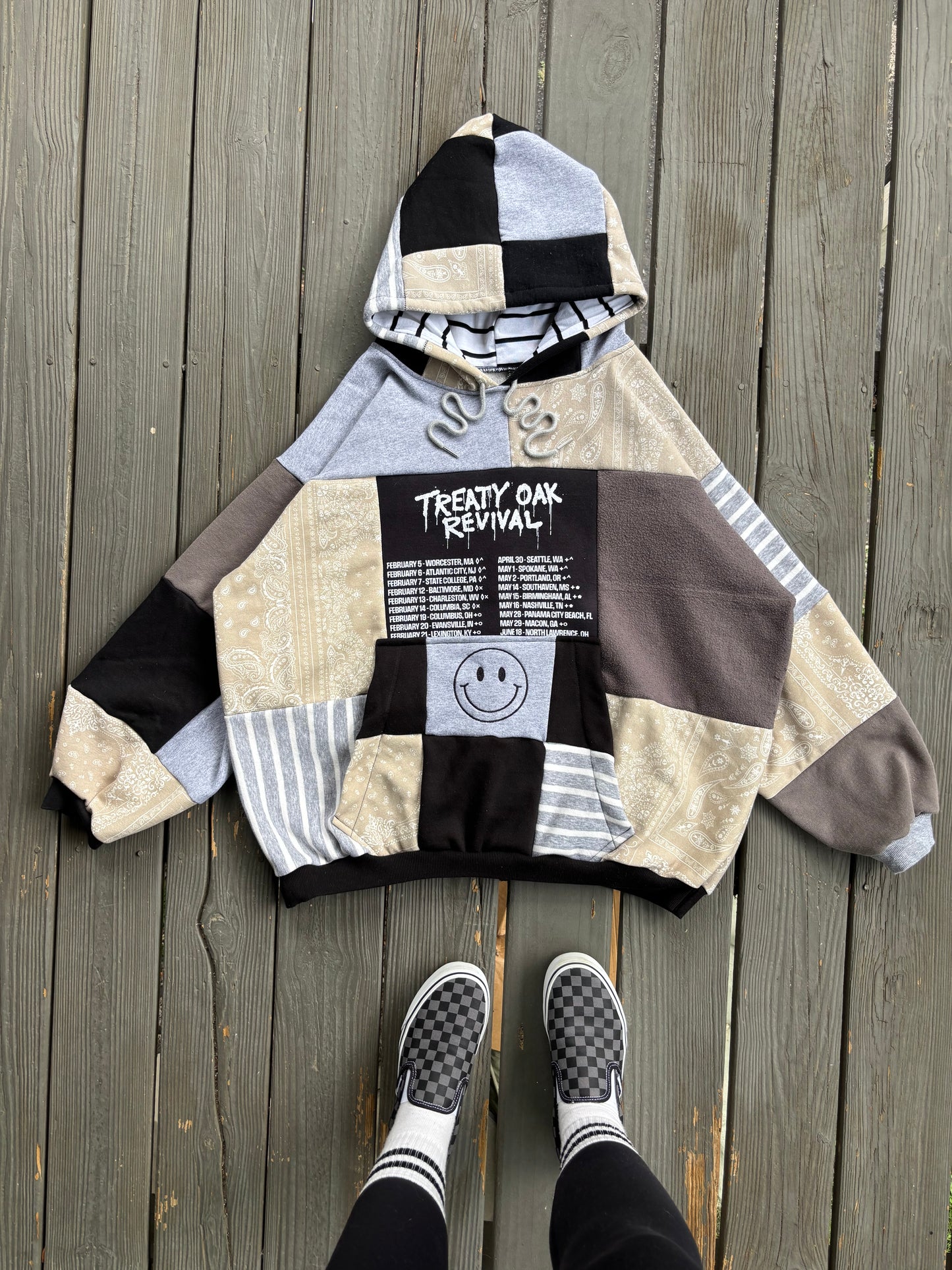 Happy Face Hoodie(XL/2XL)