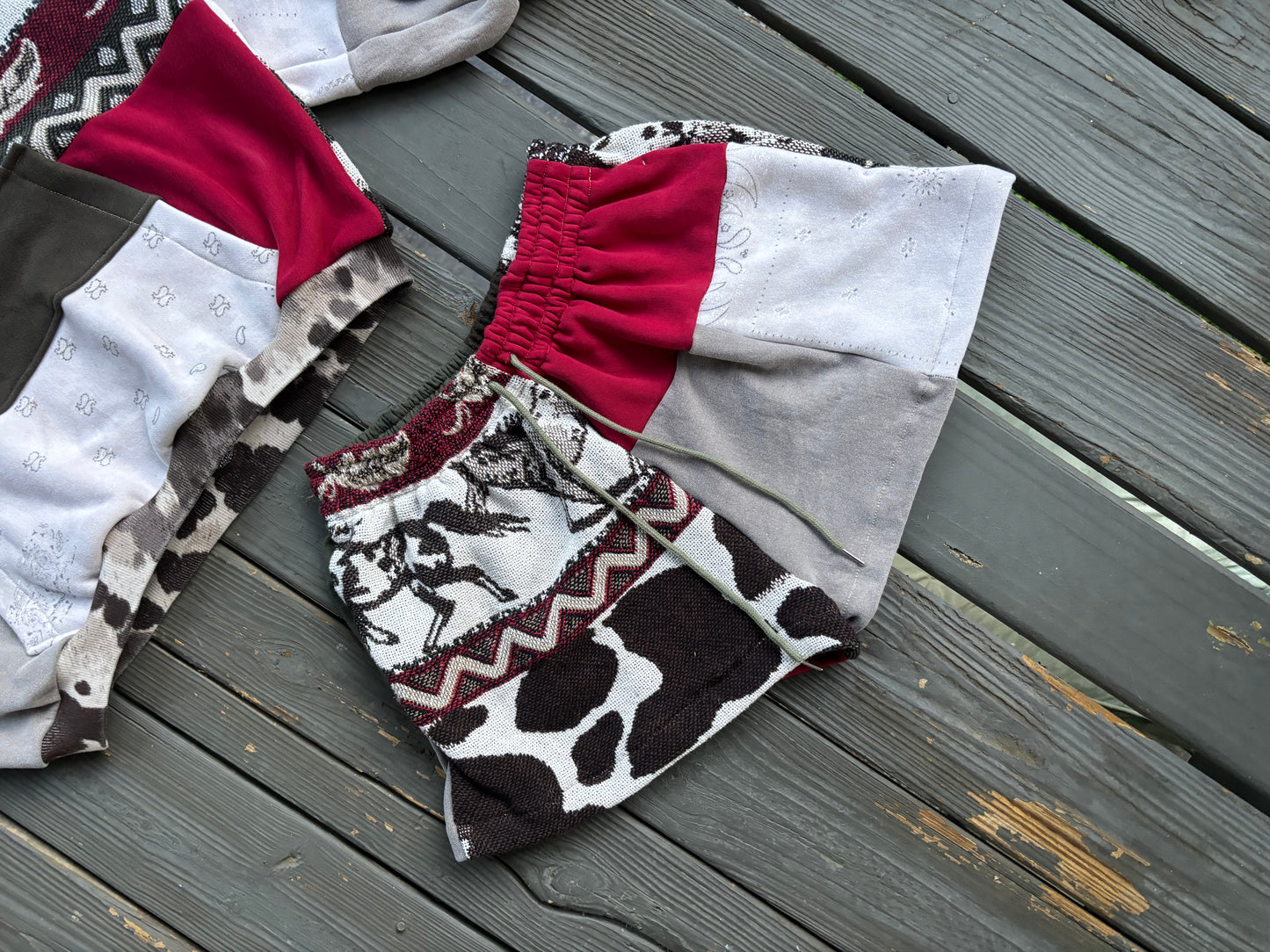 Horse Girl Shorts(L)