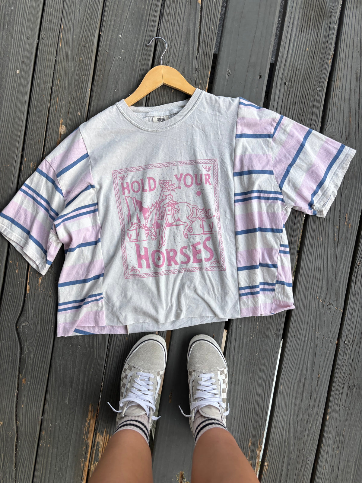 Hold ur Horses Tee(L)