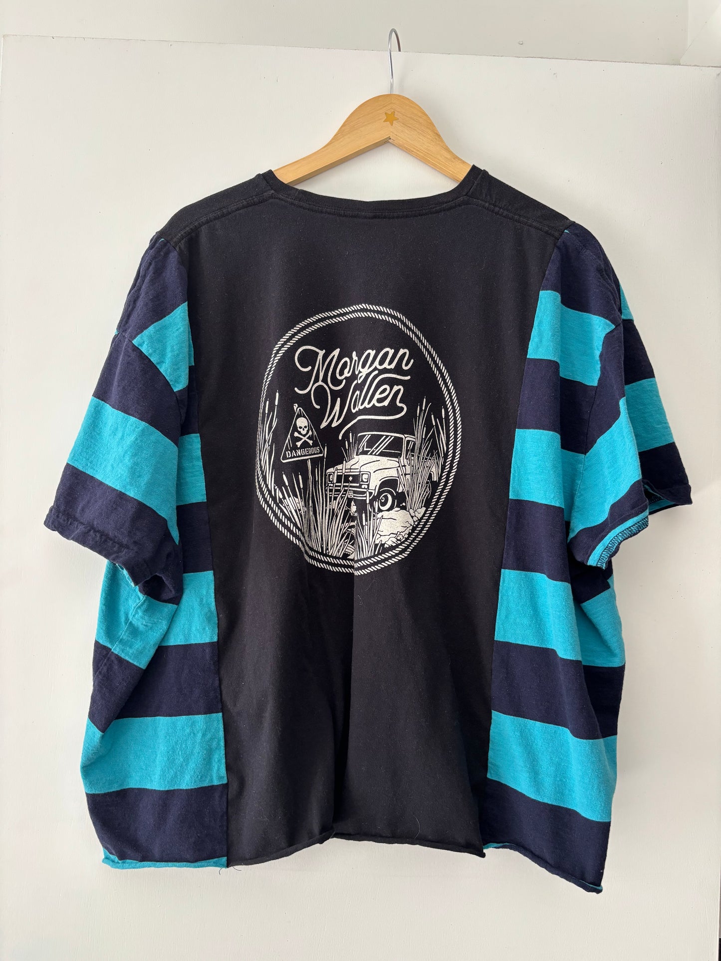 MW Dangerous Tee(L-2XL)