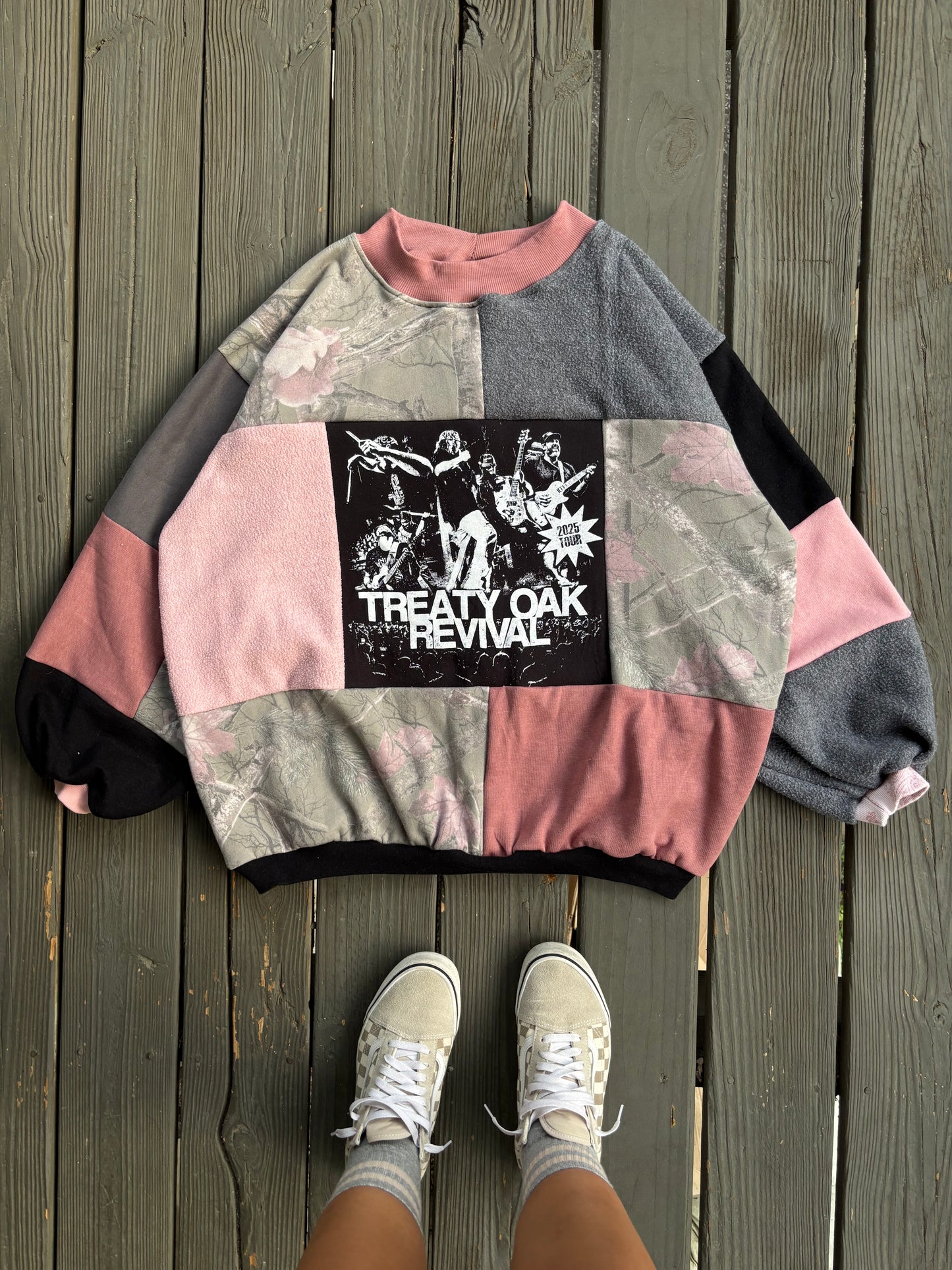 TOR Pink Camo Crew(XL/2XL)