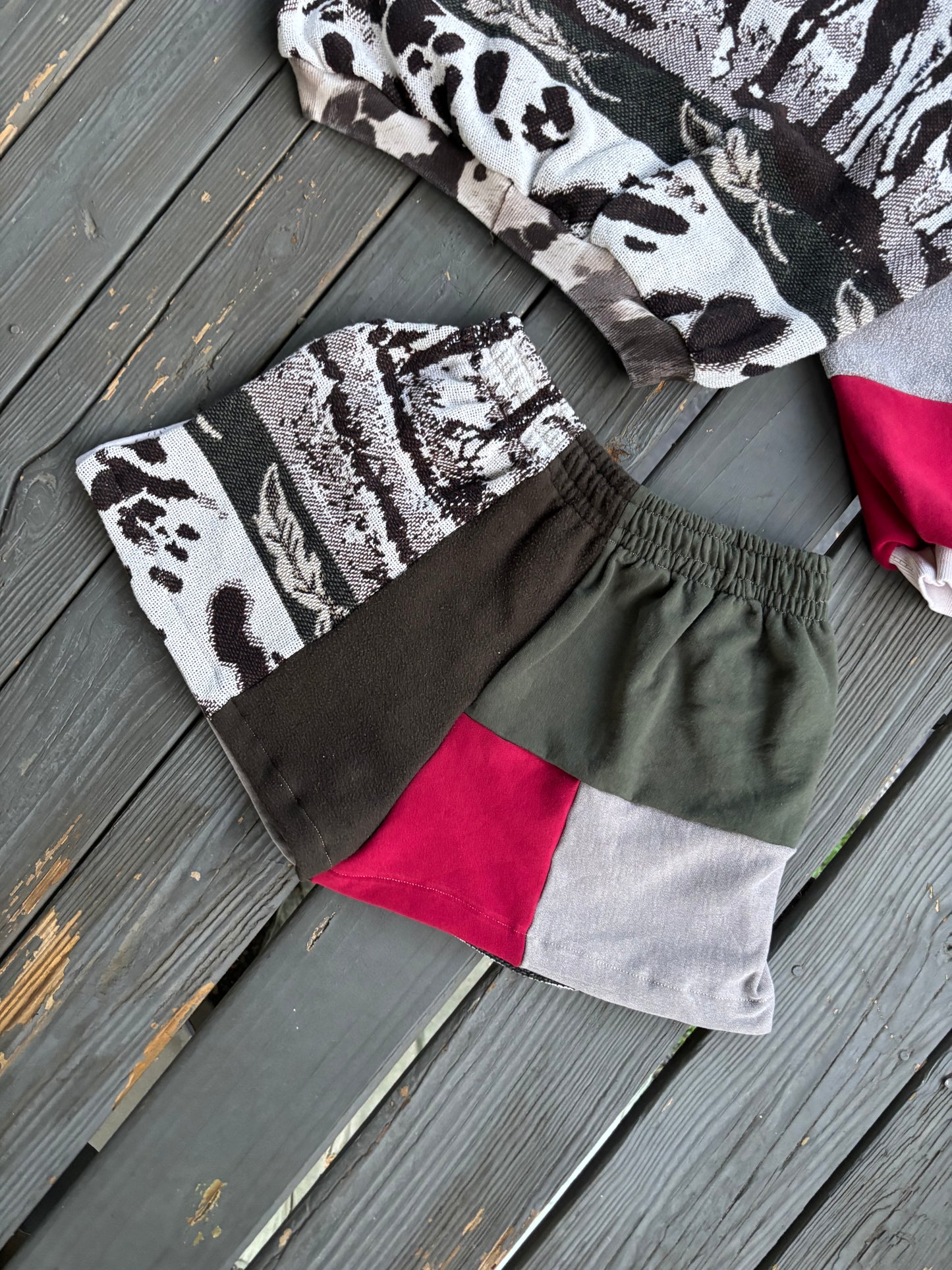 Horse Girl Shorts(L)