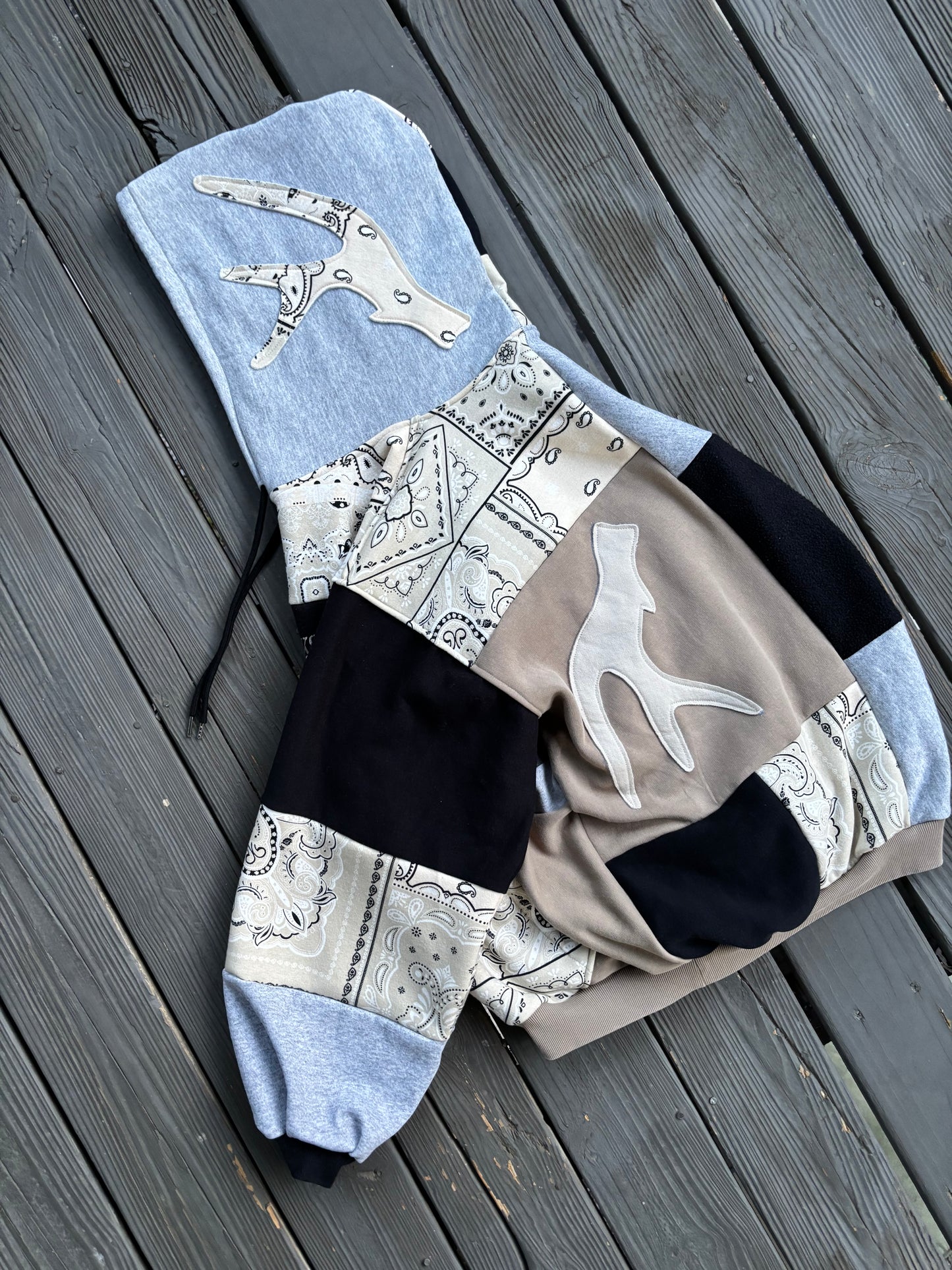 B&D Bandit Hoodie(XL)