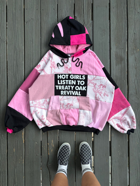 Hot Girls Love TOR Hoodie XL/2XL