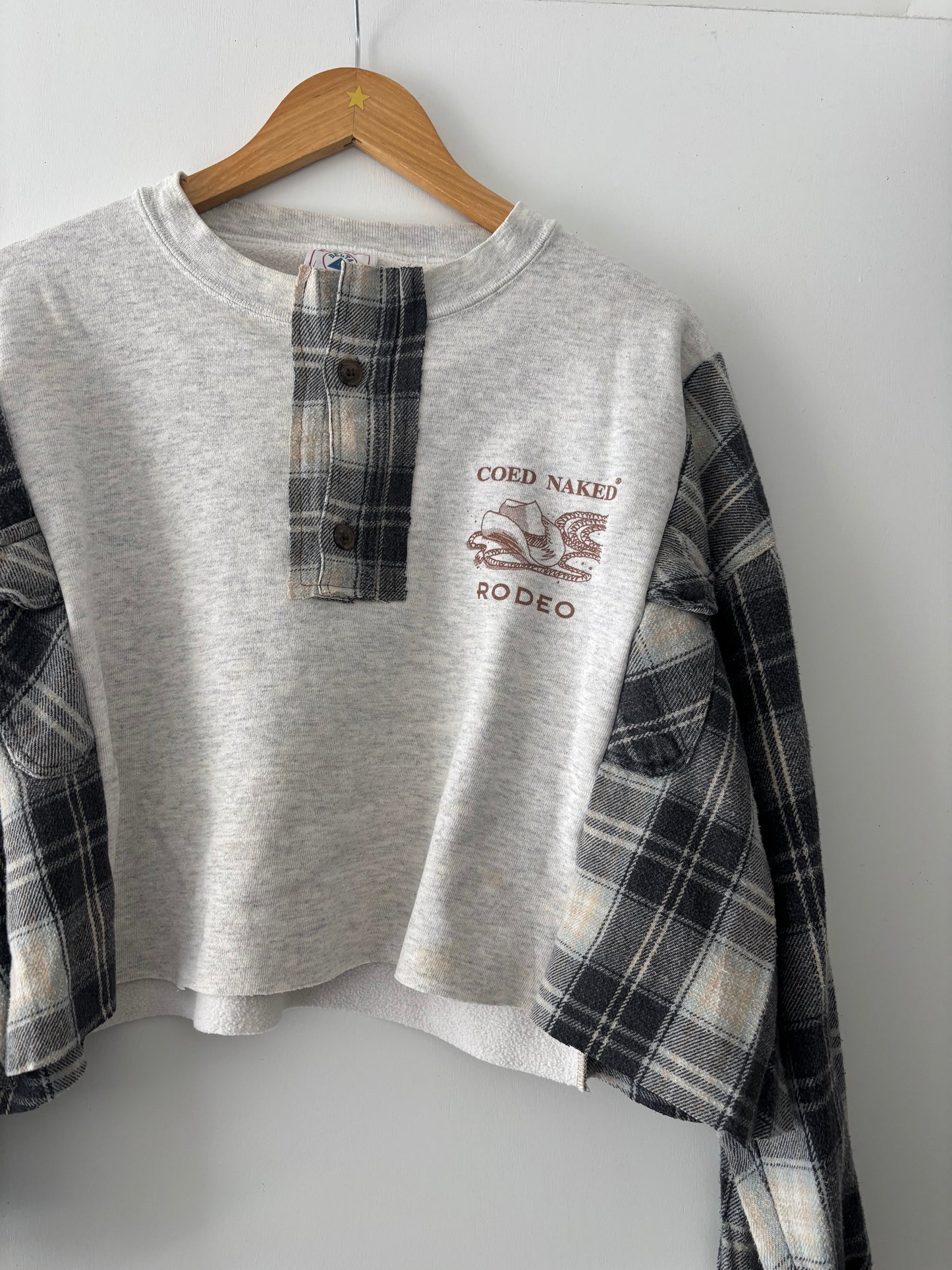 Get Bucked Flannel Tee(L)