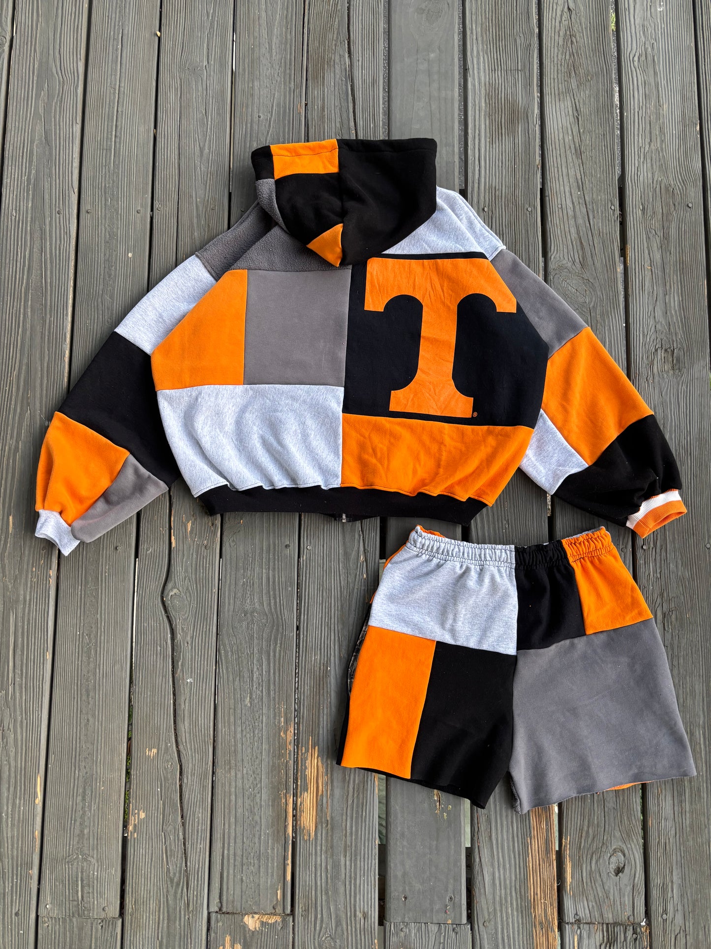 MW Vols Zippy HOODIE ONLY(XL)