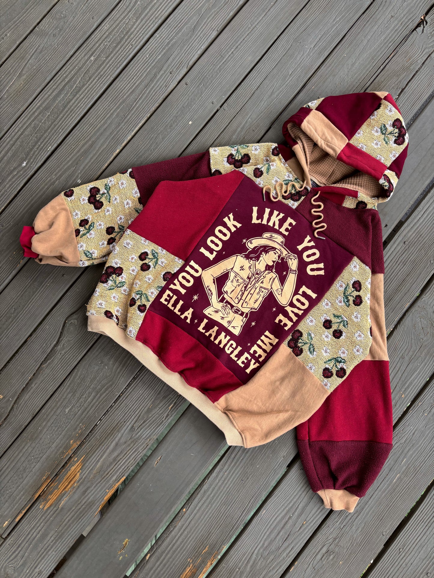 EL Cherry Bomb Hoodie(XXL)