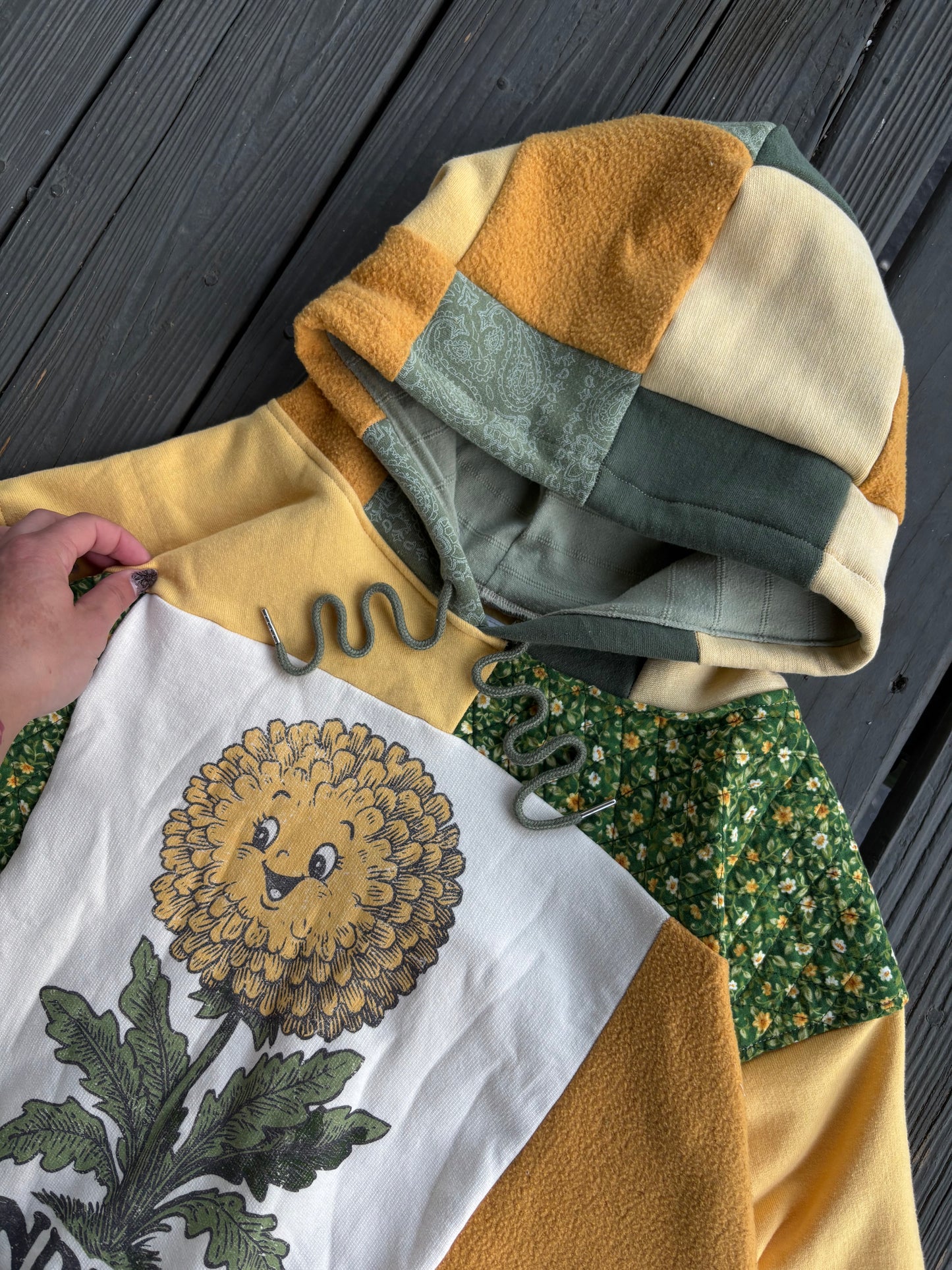 EL Dandelion Sweatshirt(2XL)