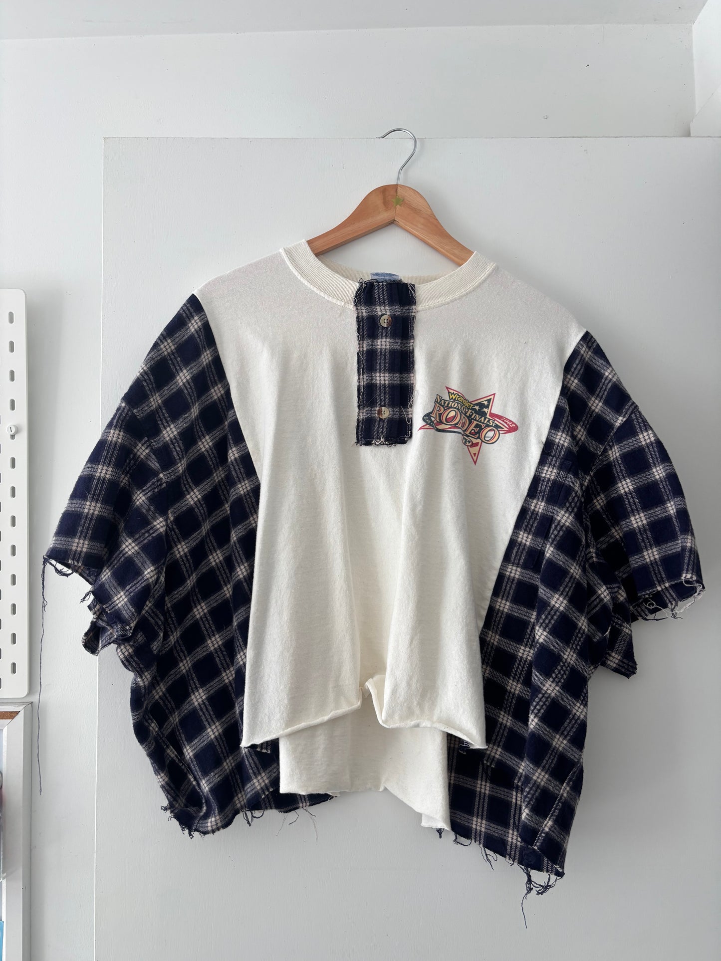 Wrangler Rodeo Flannel Tee(XL)