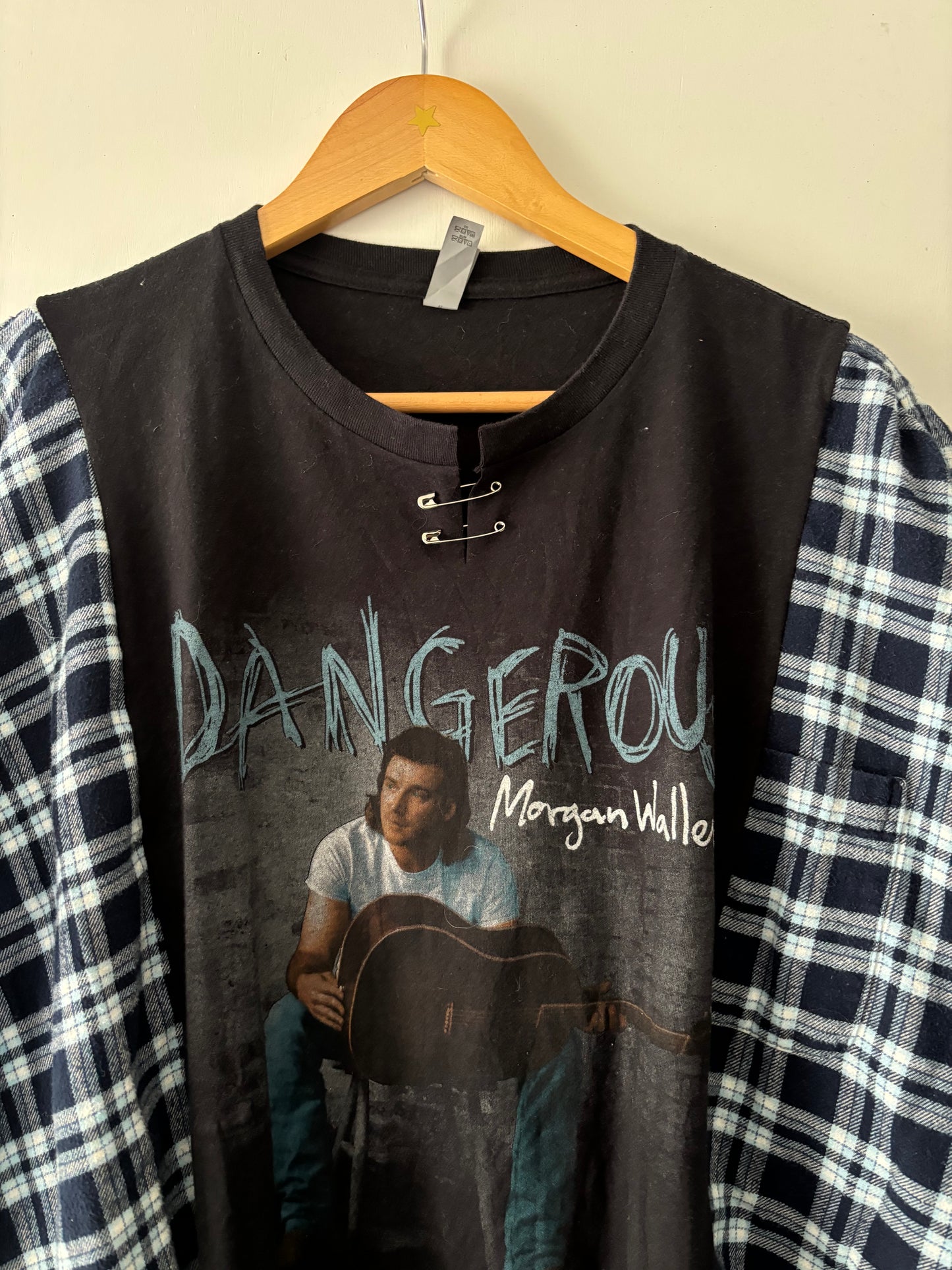 MW Dangerous Flannel Tee(L)