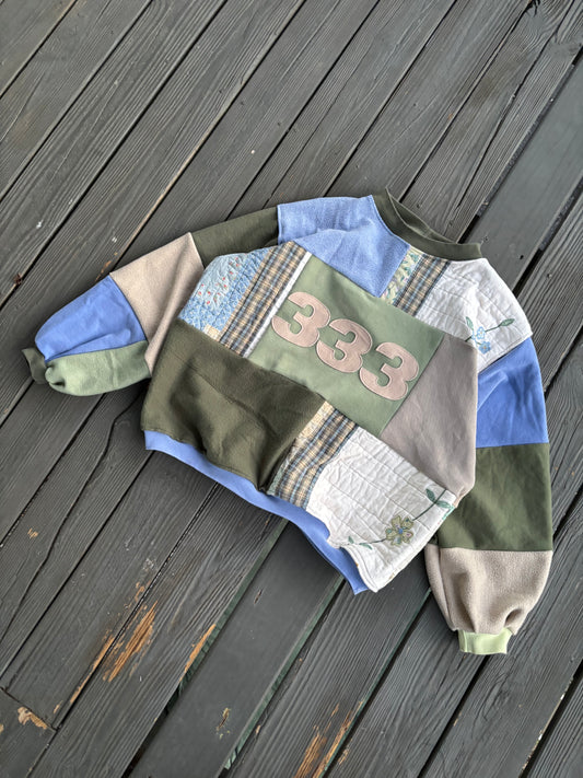 Angel Number Sweatshirt(XL/XXL)