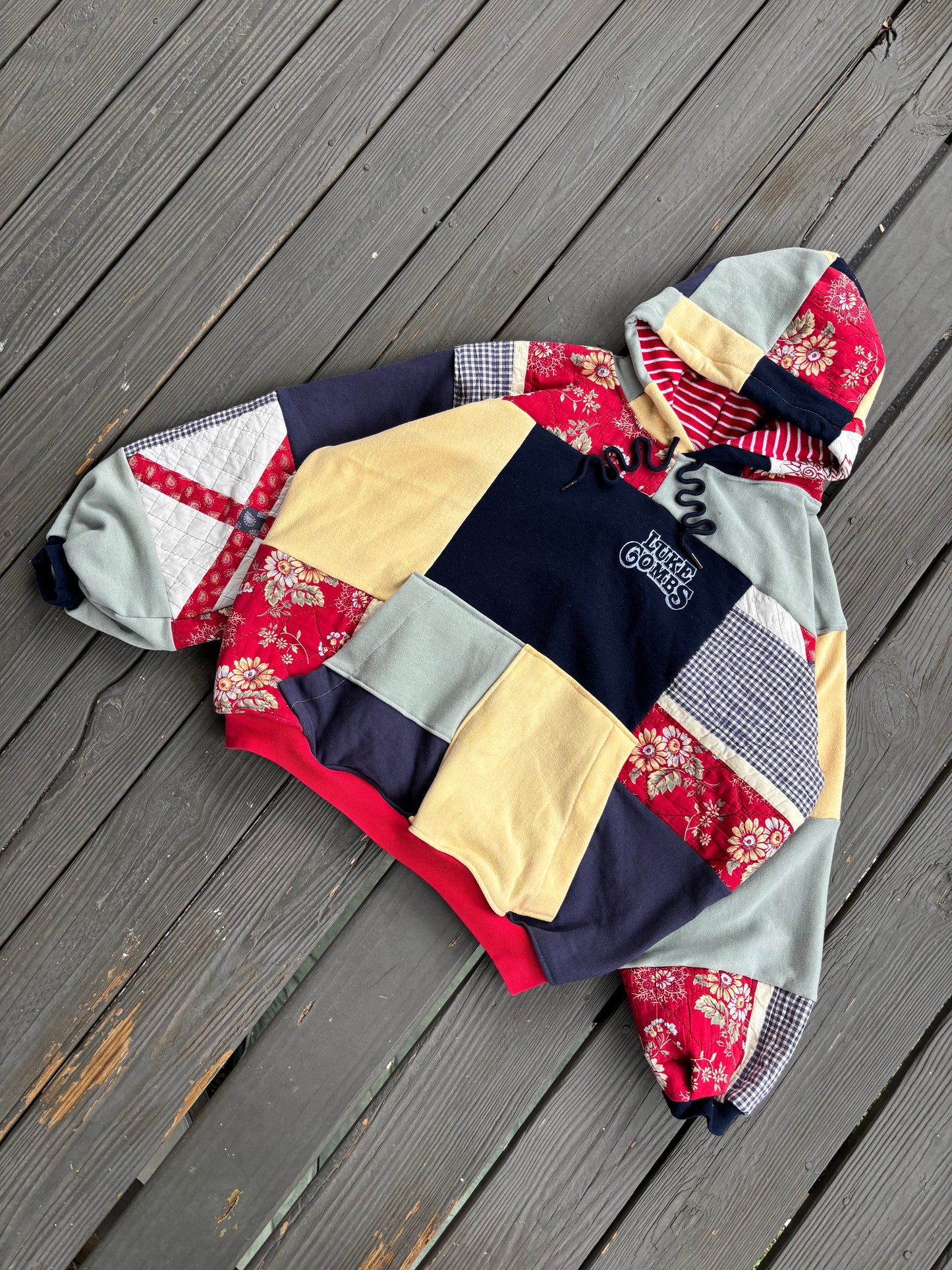 LC Spring Flowers Hoodie(XL)