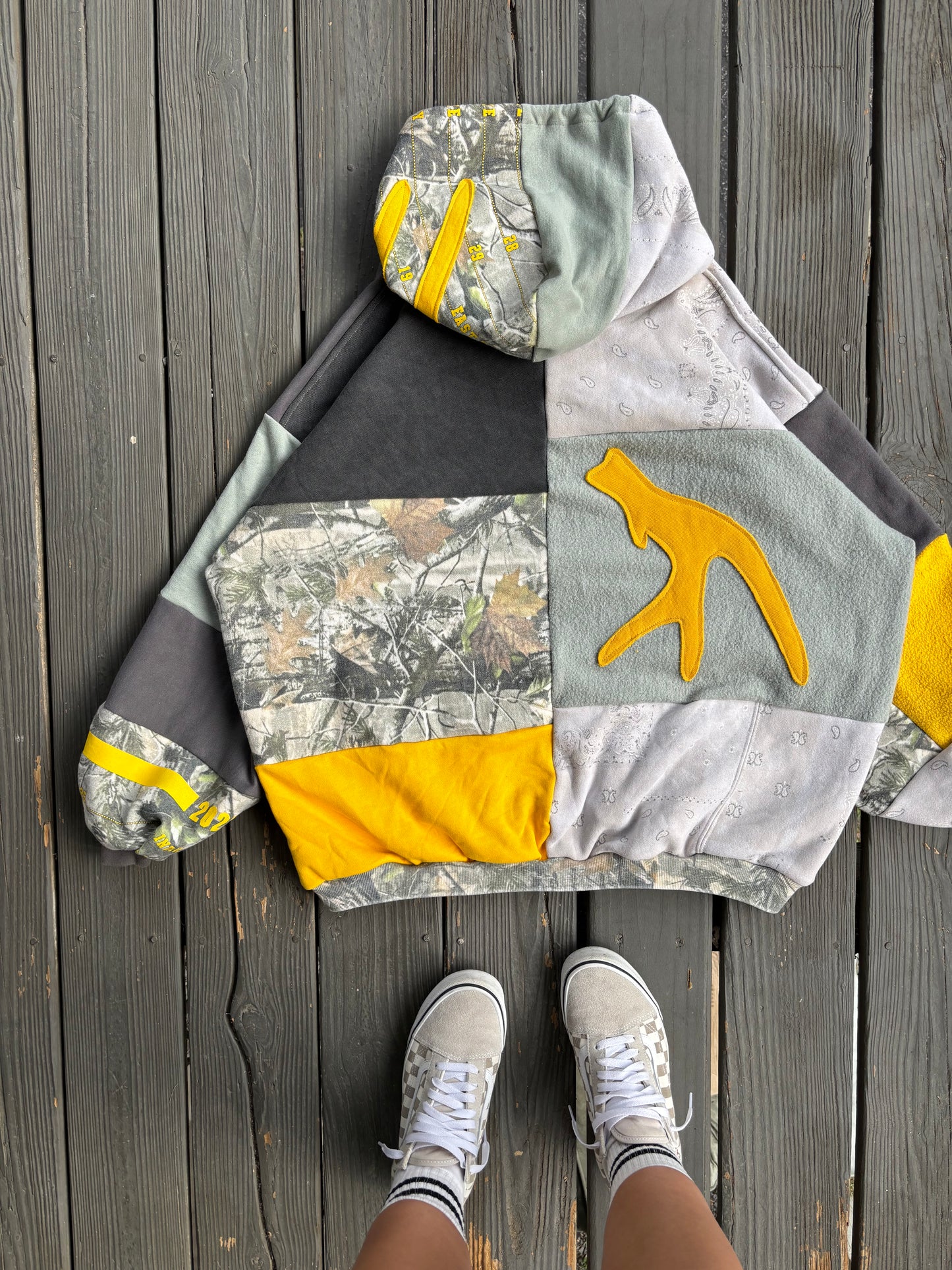 ZB Godspeed Hoodie(XL)