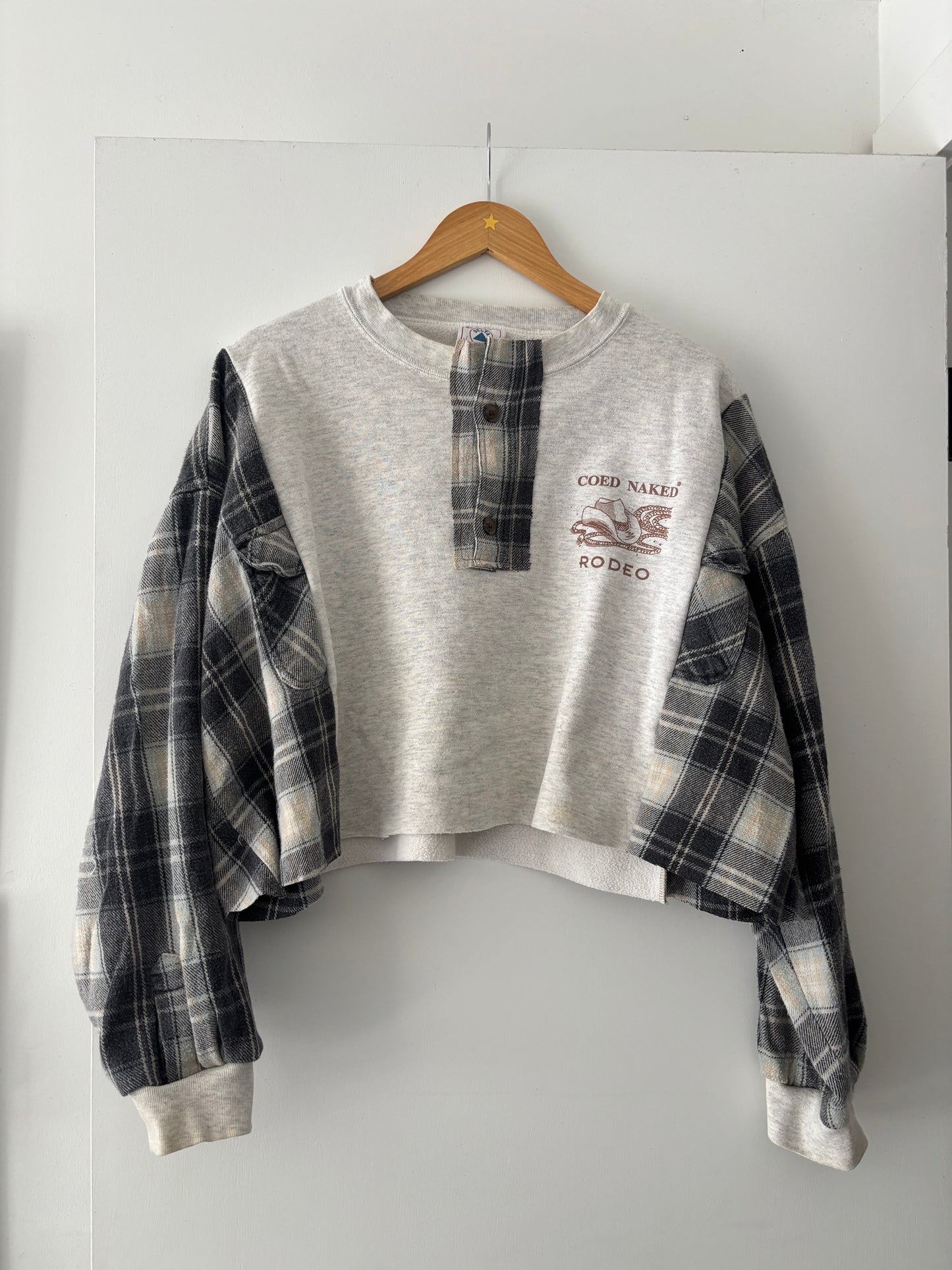 Get Bucked Flannel Tee(L)
