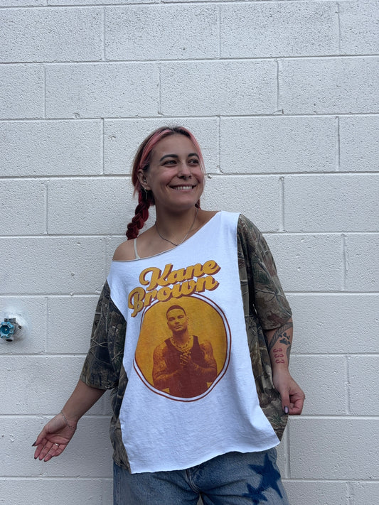 KB Off the Shoulder Camo Tee(L/XL)
