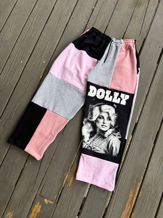 DOLLY Pinky Sweats(M/L)