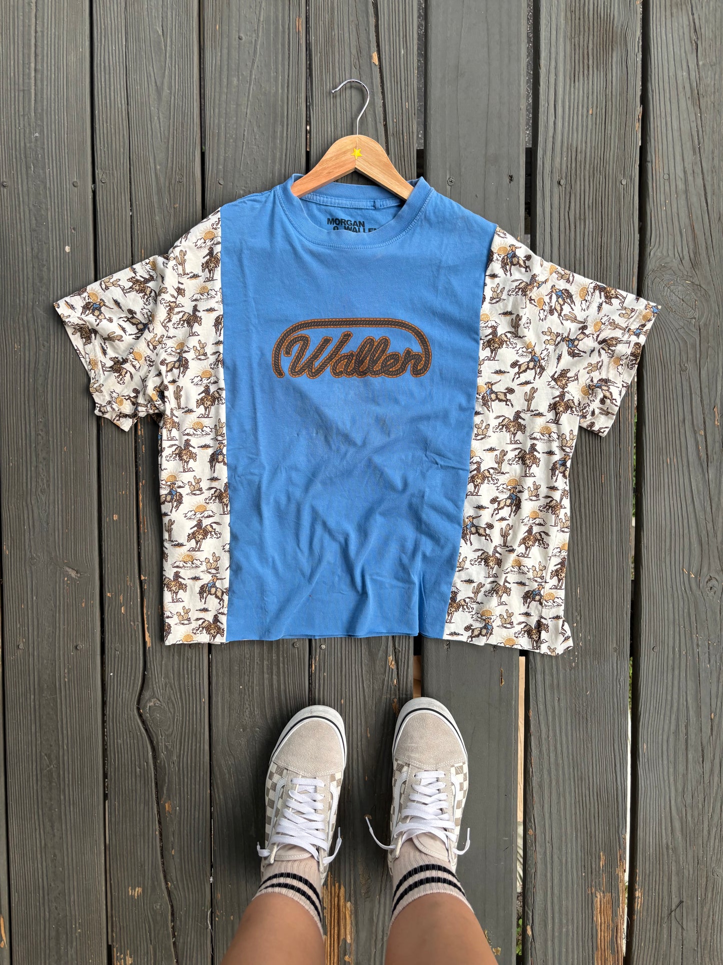 MW Cowgirls Tee(M-L)