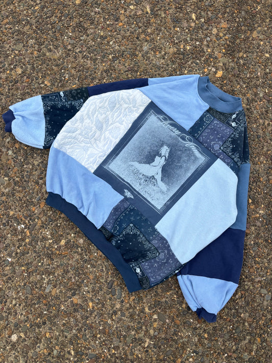 AA Blue Flowers Crew(L/XL)